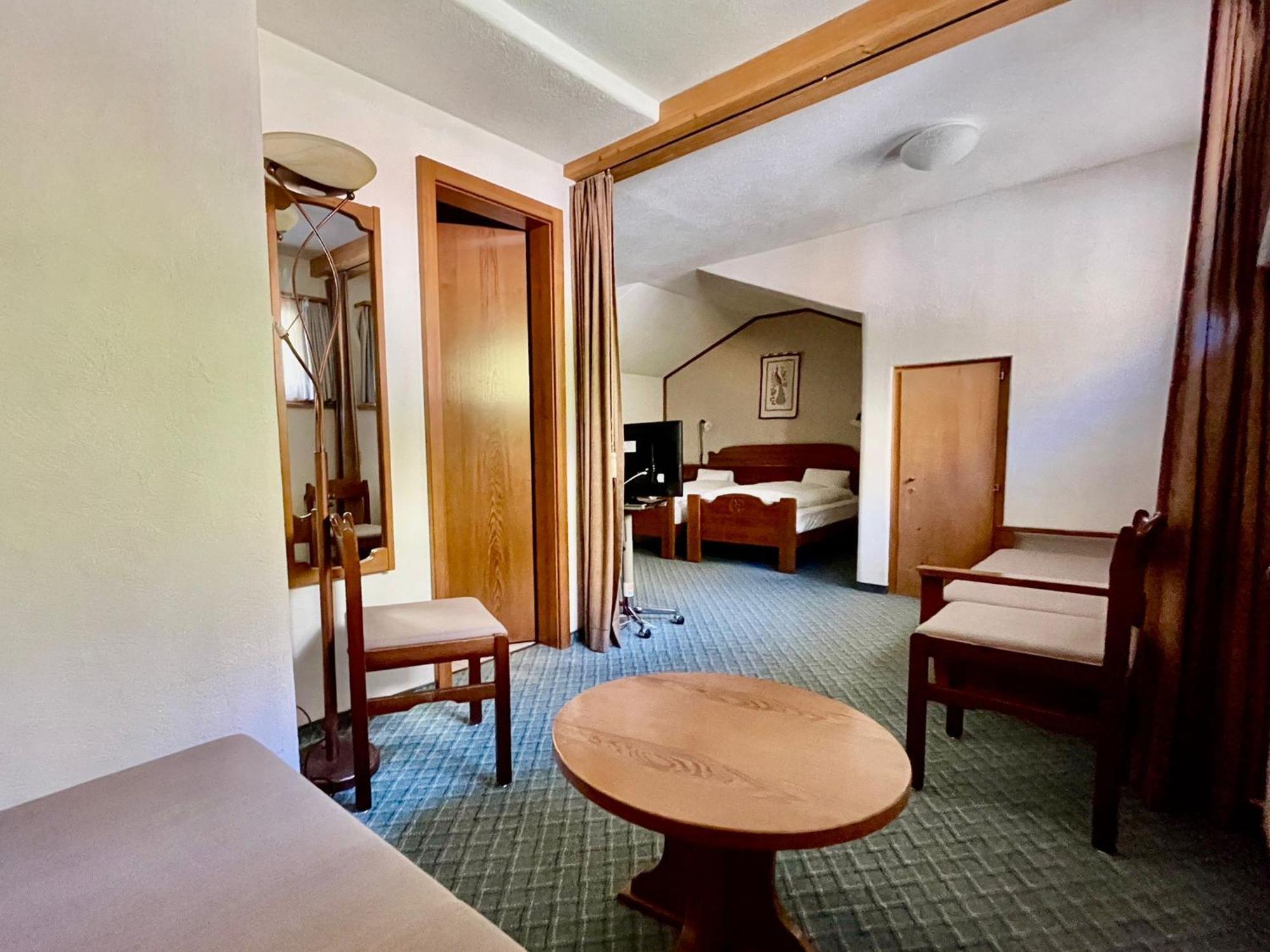 Hotel Chesa Grischa Sils Baselgia Екстер'єр фото