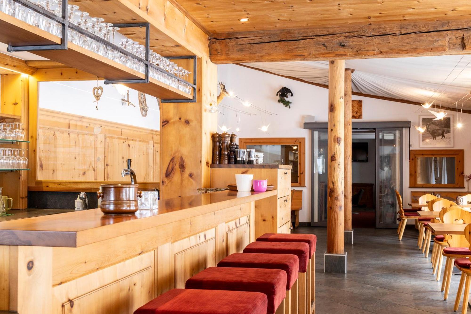 Hotel Chesa Grischa Sils Baselgia Екстер'єр фото