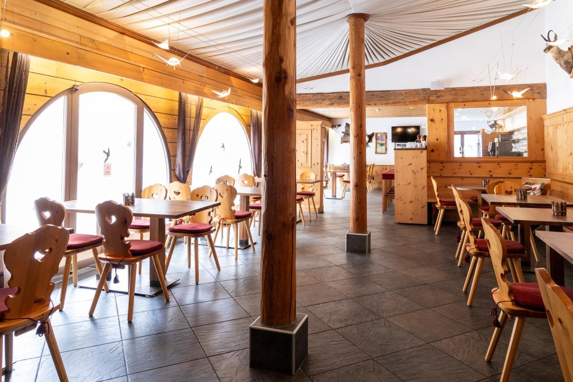 Hotel Chesa Grischa Sils Baselgia Екстер'єр фото