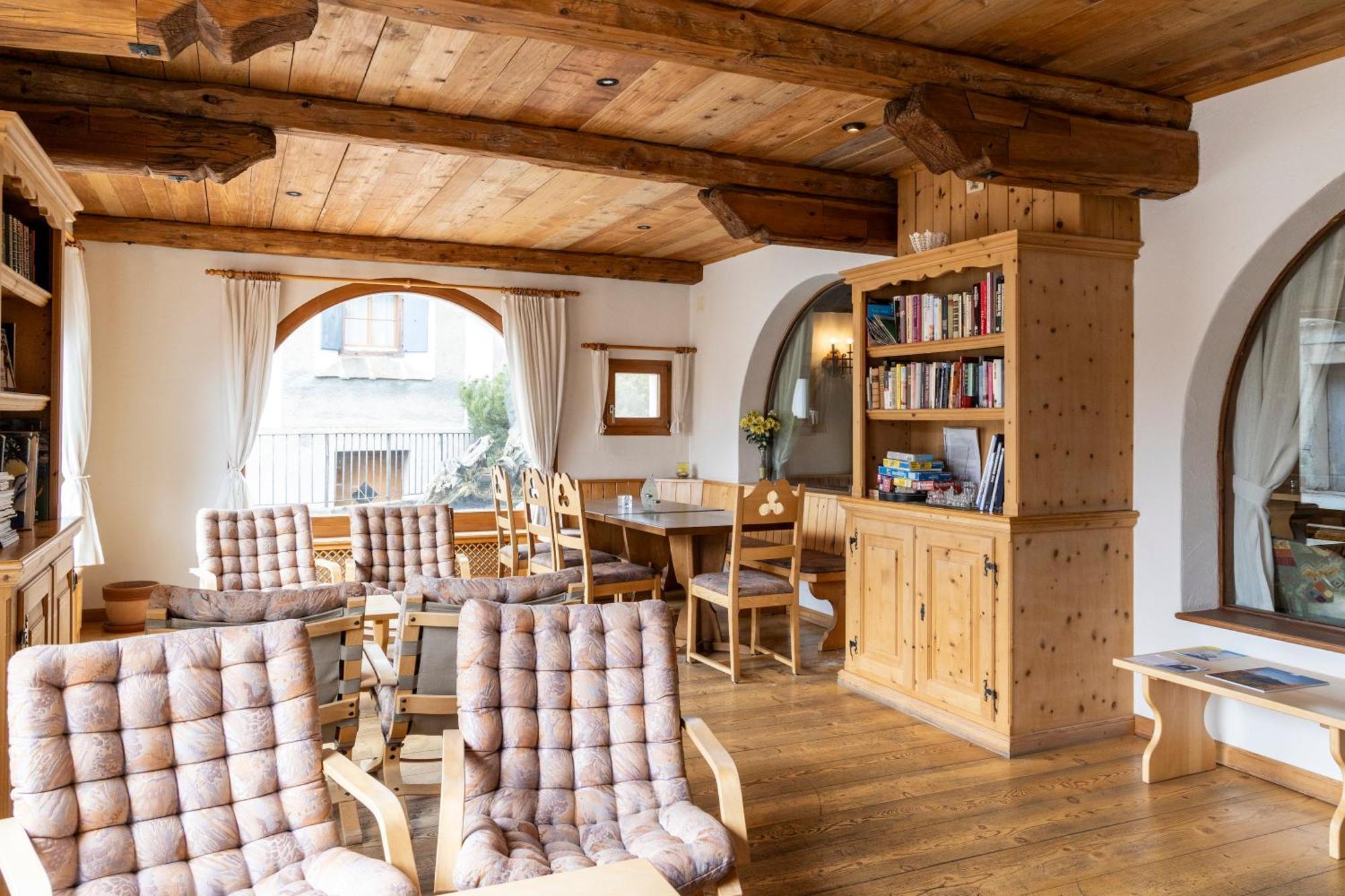 Hotel Chesa Grischa Sils Baselgia Екстер'єр фото
