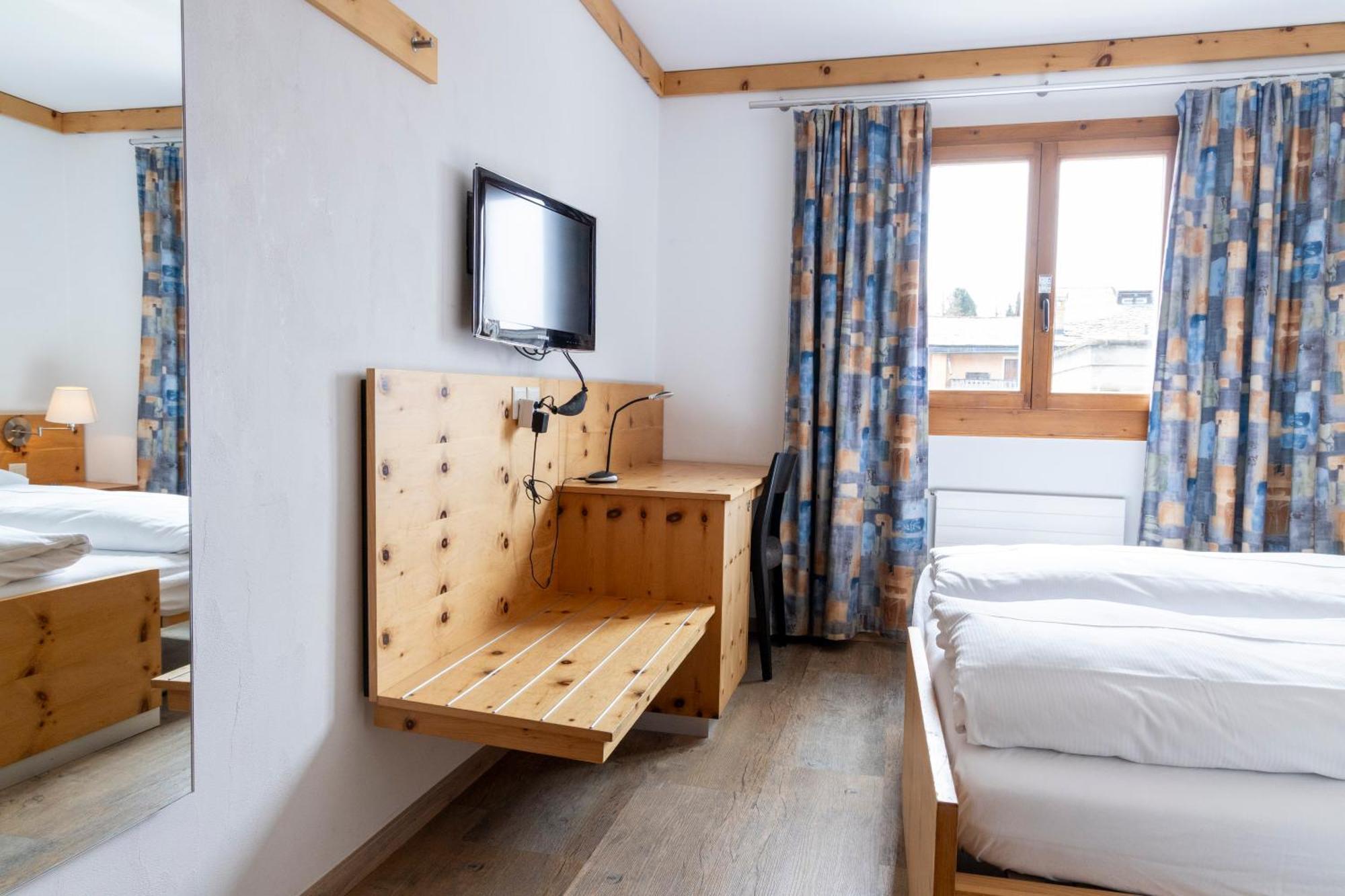Hotel Chesa Grischa Sils Baselgia Екстер'єр фото
