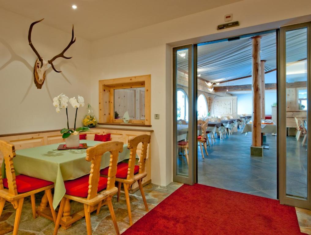 Hotel Chesa Grischa Sils Baselgia Екстер'єр фото